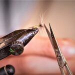 how to tie a fly fishing lure