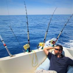 marlin yacht fishing